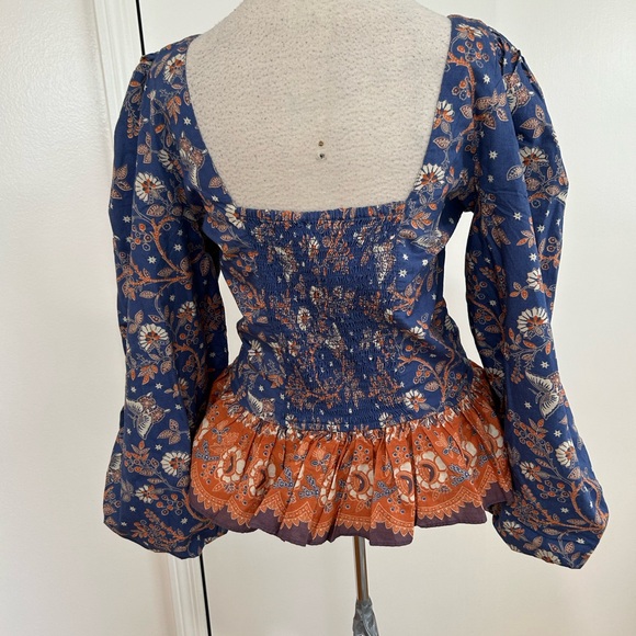House of Harlow 1960 Blue and Orange Boho Floral Lace-up Blouse - Picture 4 of 6